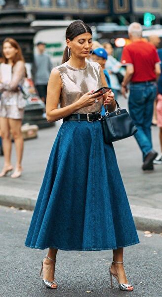 Denim Midi Etekle Kombinlenebilecek Takılar